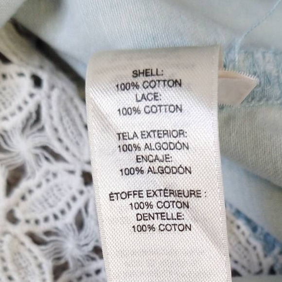 Chico's size 0 (Small) button down lace back top - Picture 5 of 8